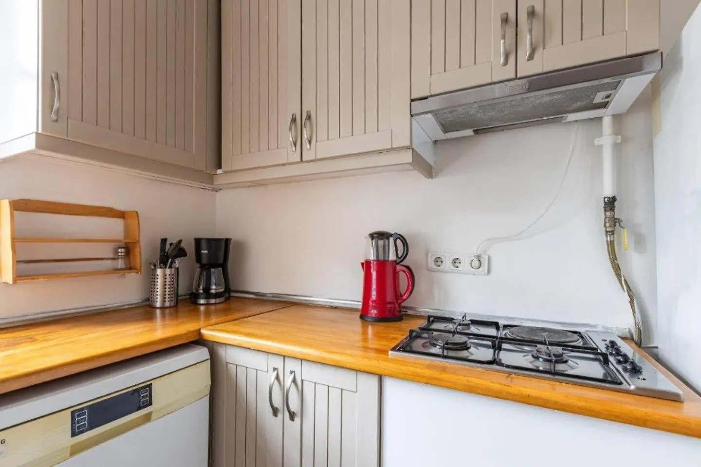 Apartment Gorgeous Cozy Central Bright 1Bd Pad! #350 Istanbul Turkey
