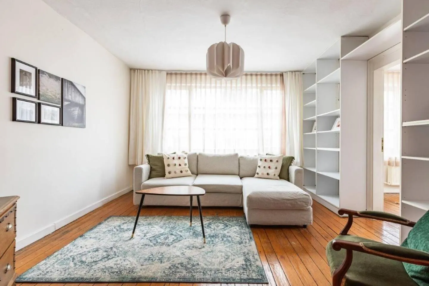 Gorgeous Cozy Central Bright 1Bd Pad! #350 Istanbul